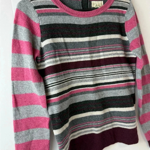 Lucy & Laurel Striped Pink Grey 100% Merino Wool Sweater Sz S - Picture 2 of 5